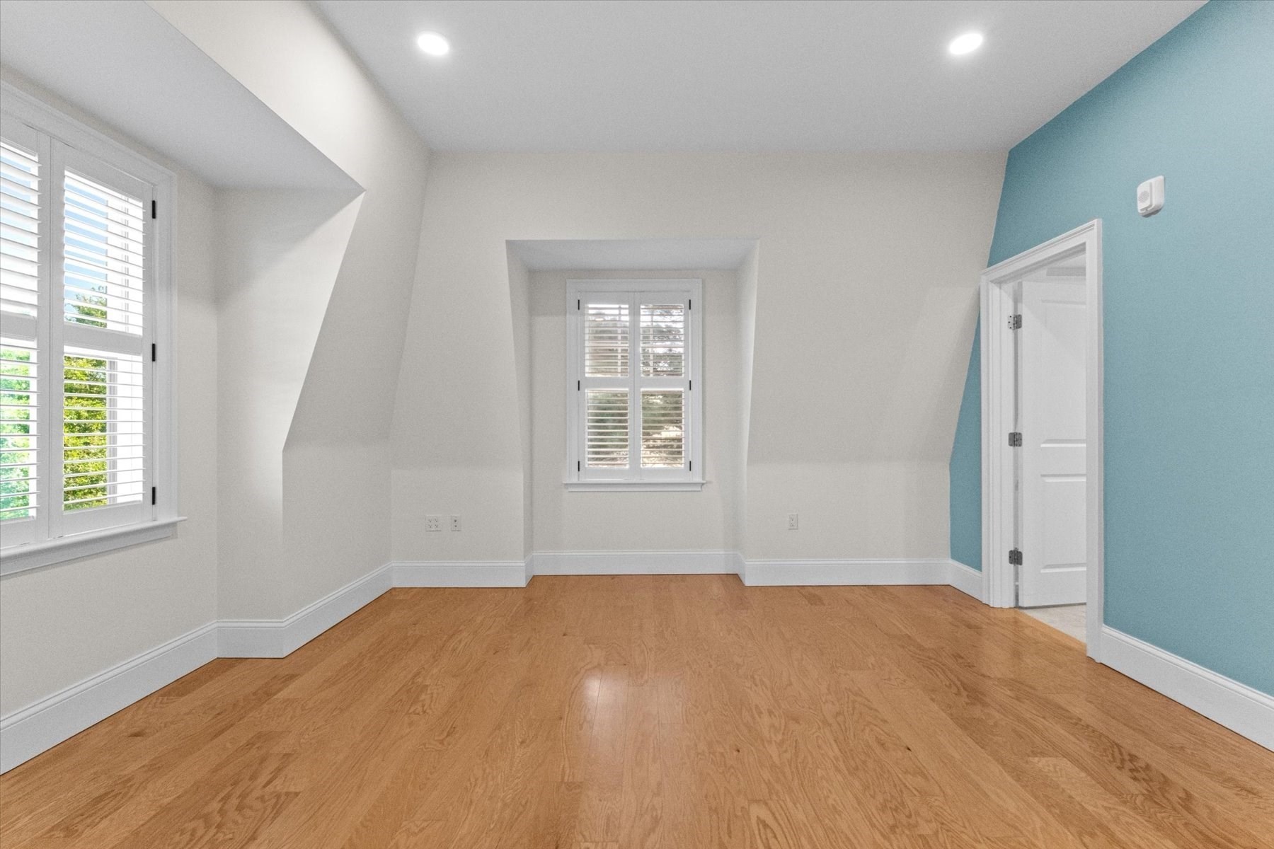 36 Elmwood Ave # 11 Property Photo 21
