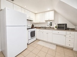 5 Myrtle St # 3 Property Photo 7