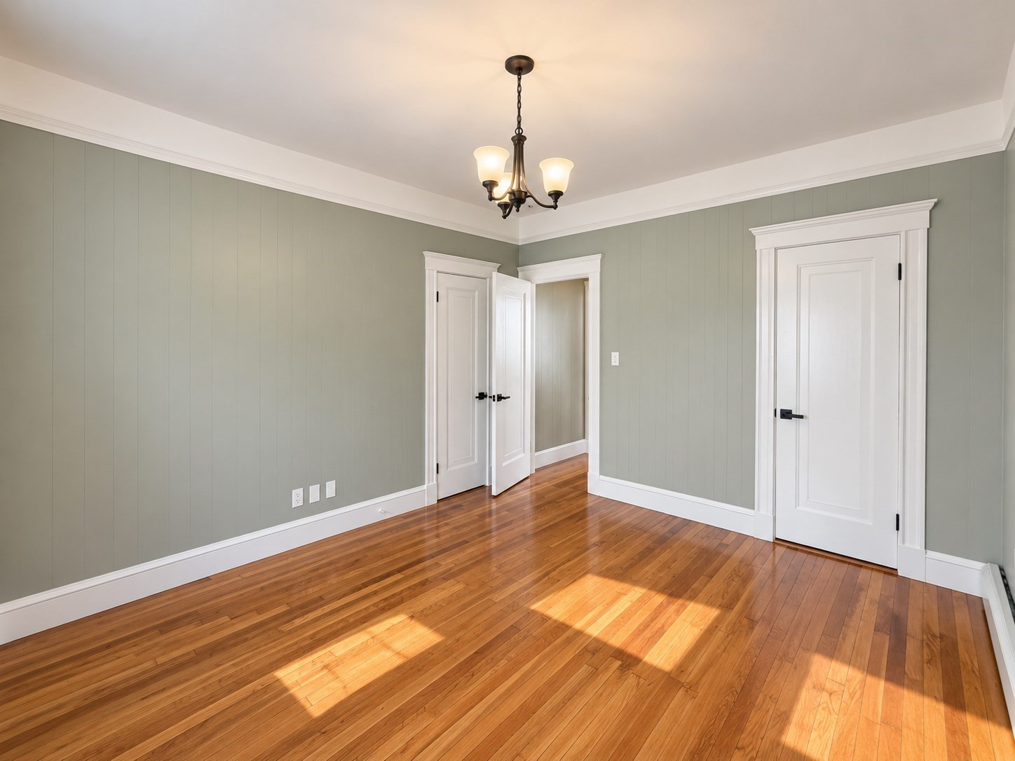 14 Dyer # 3 Property Photo 13