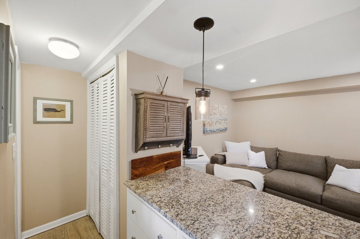 60 Guernsey St. # 1 Property Photo 14