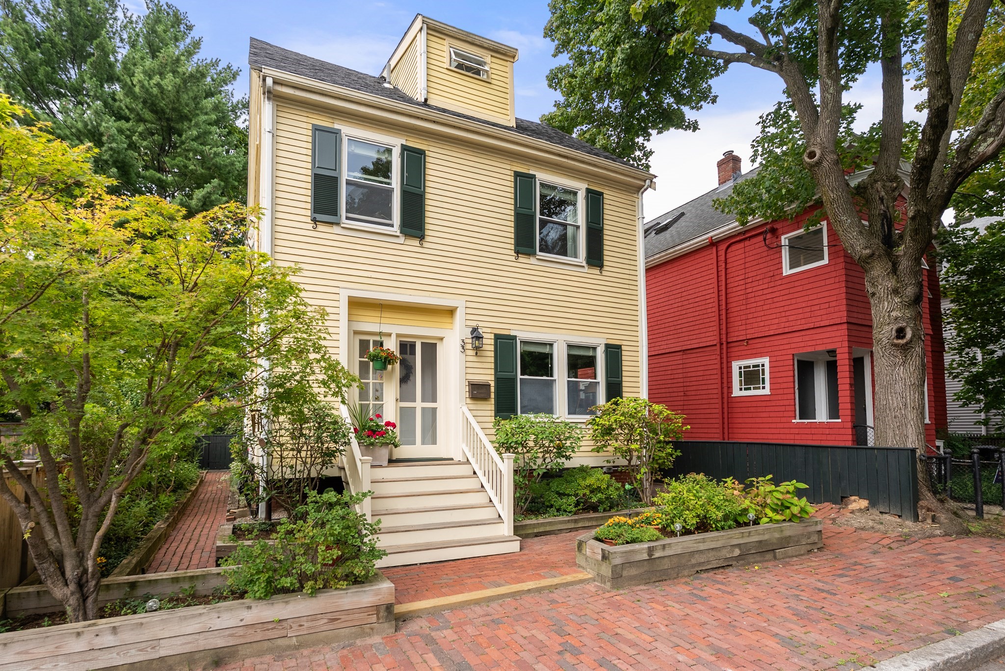 33 Fenno Street Property Photo 1