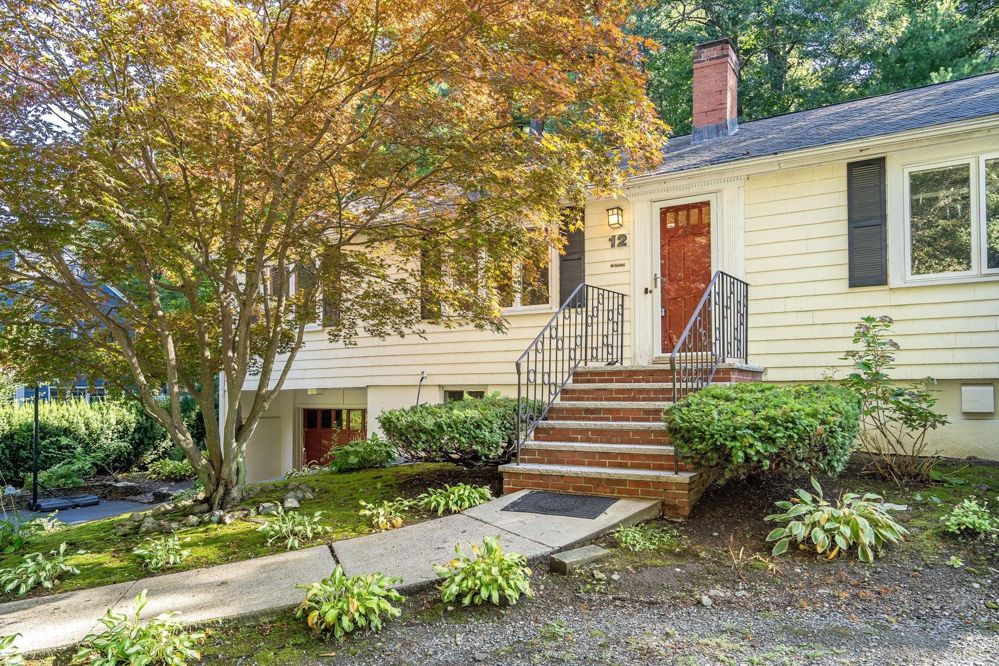 12 Watertown St Property Photo 1