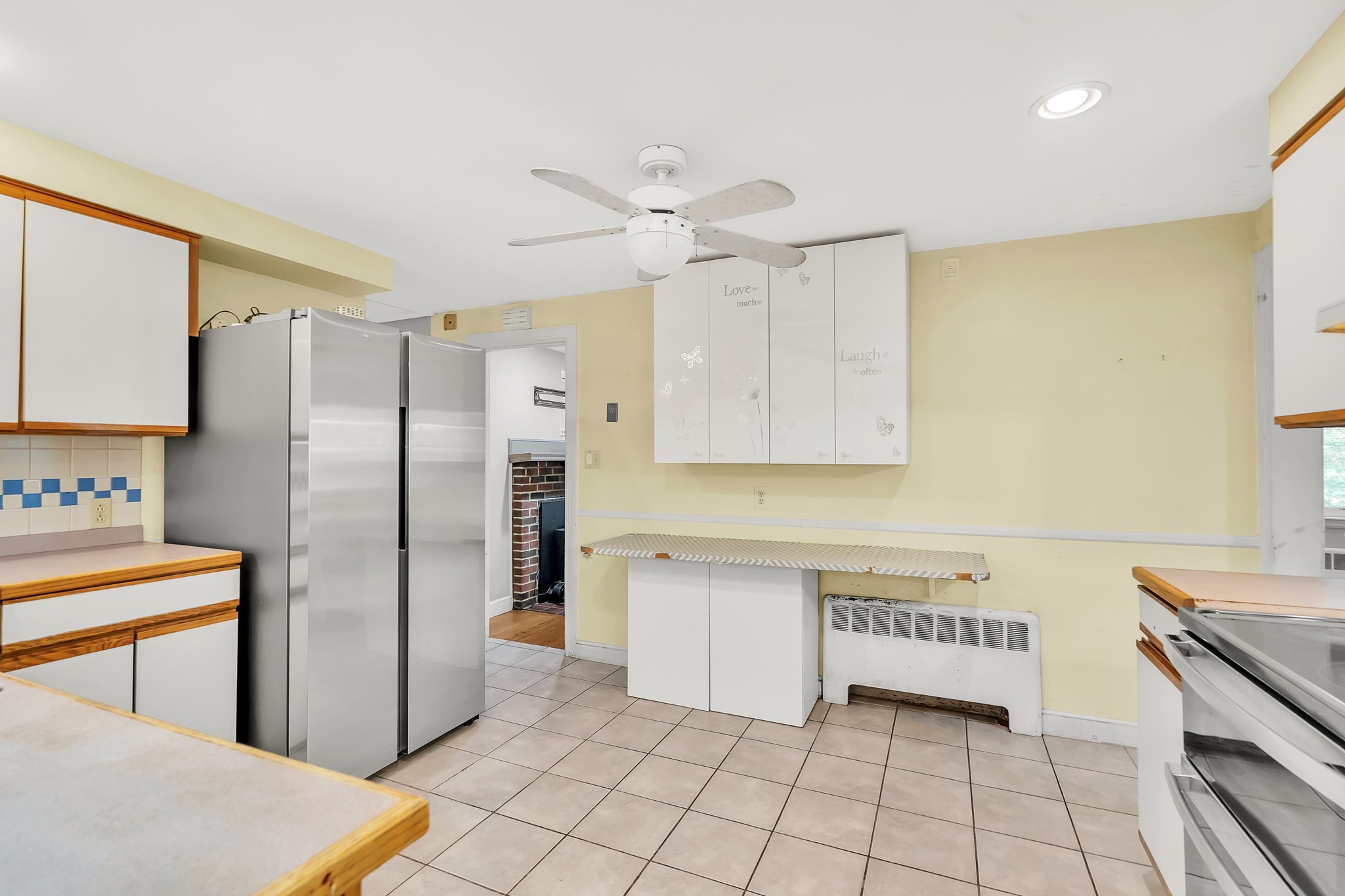 12 Watertown St Property Photo 11