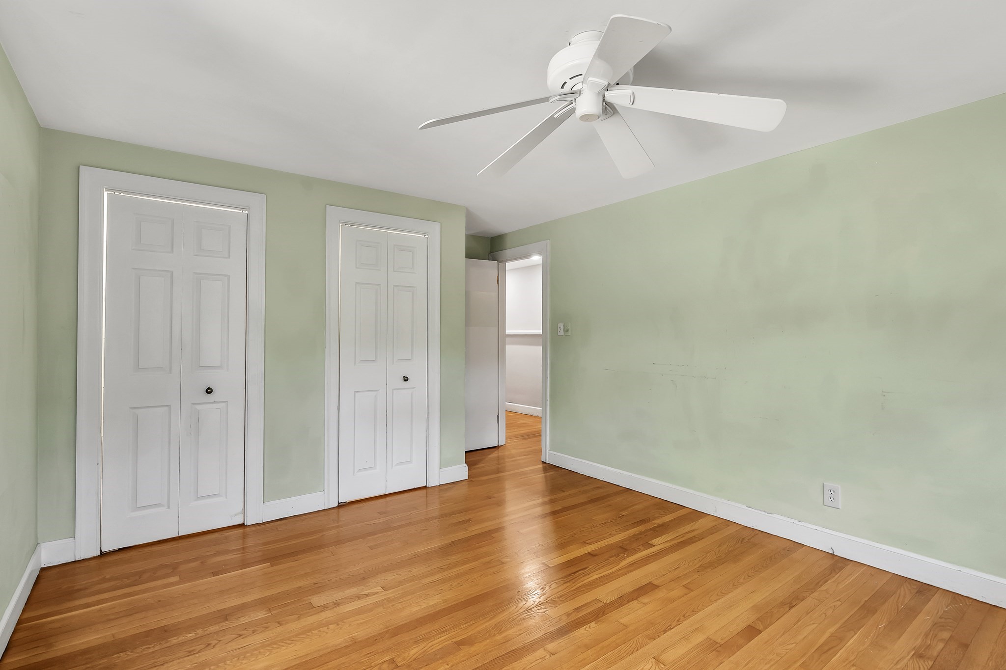 12 Watertown St Property Photo 27