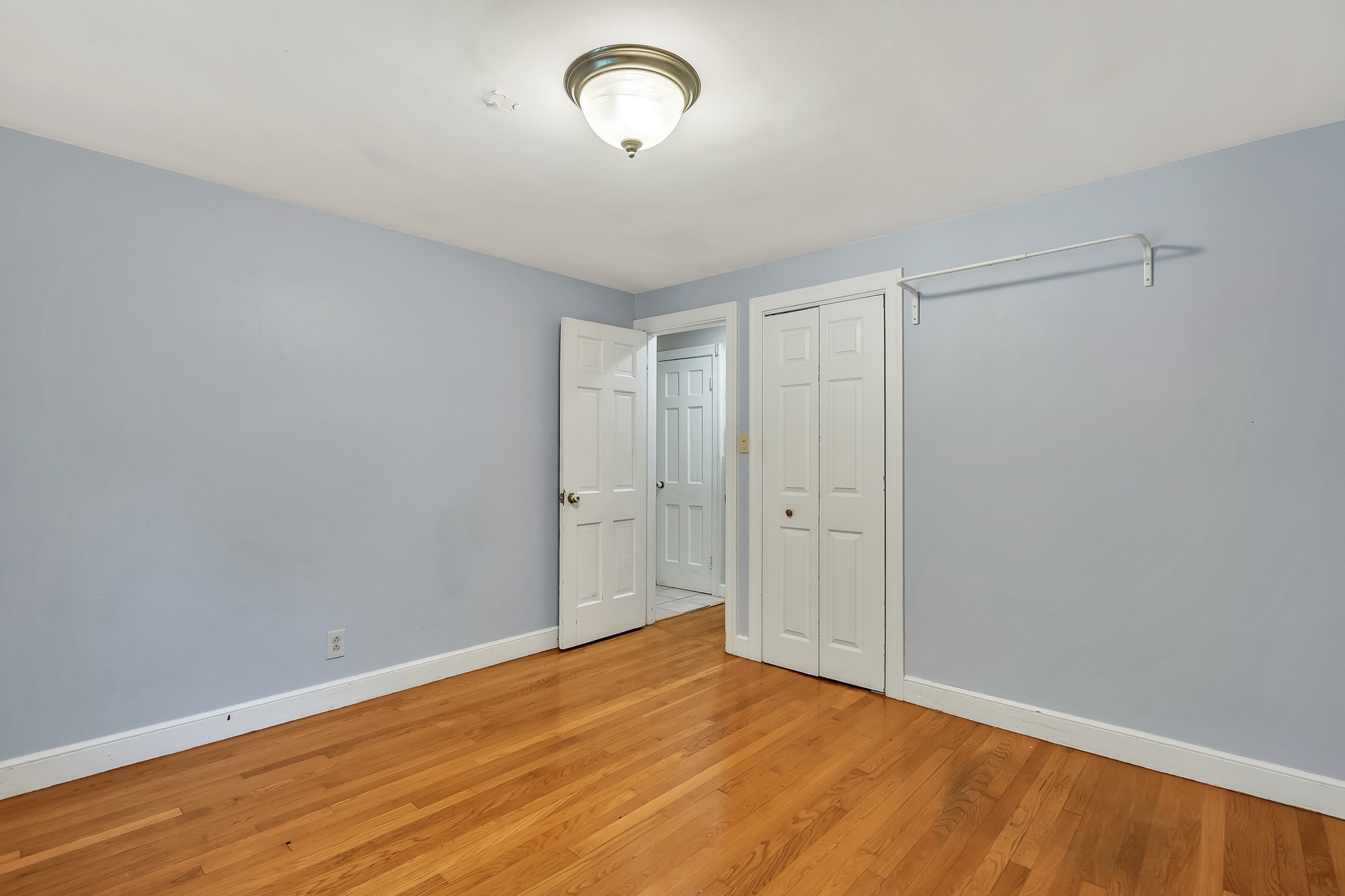 12 Watertown St Property Photo 29