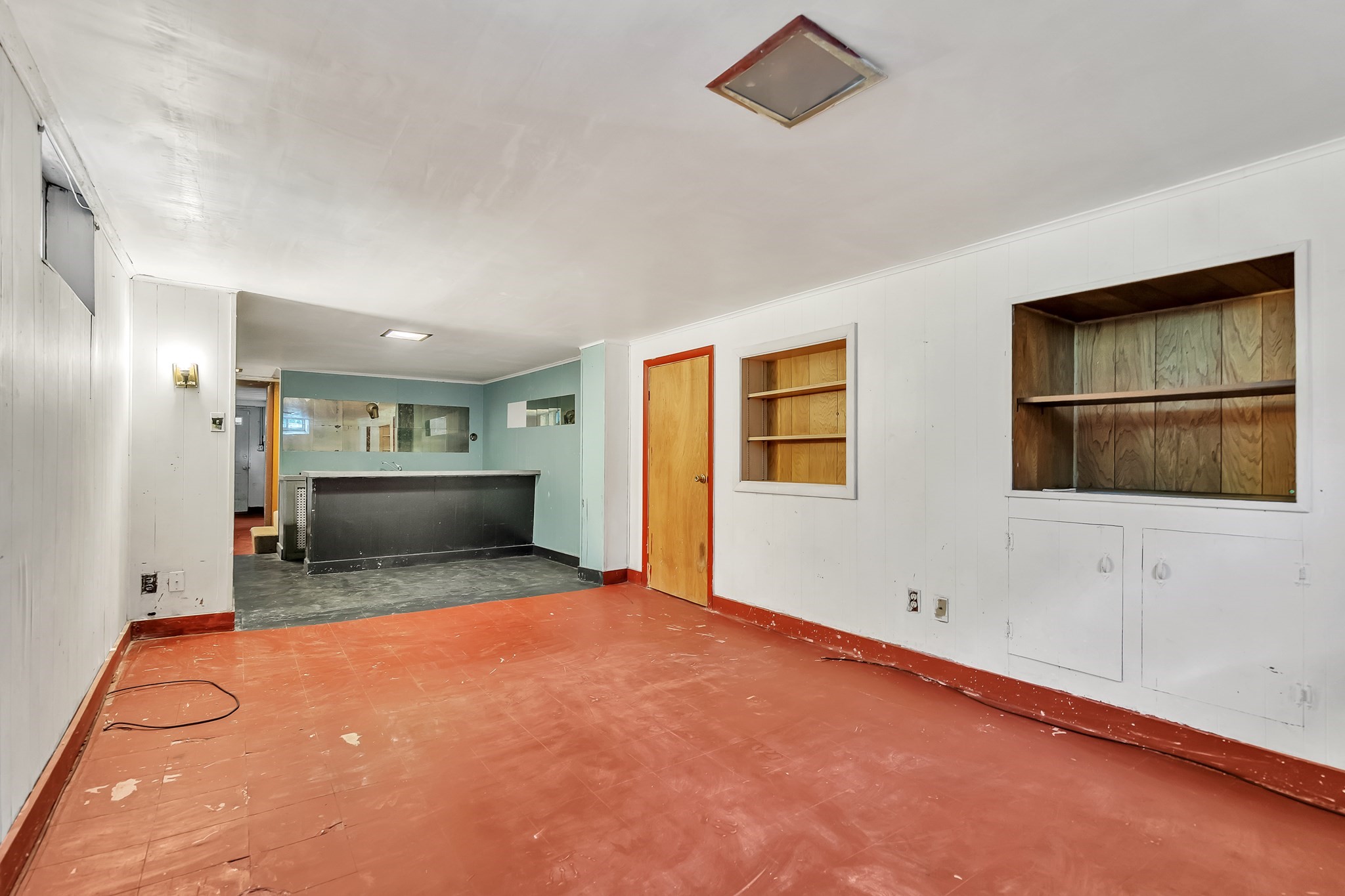 12 Watertown St Property Photo 30