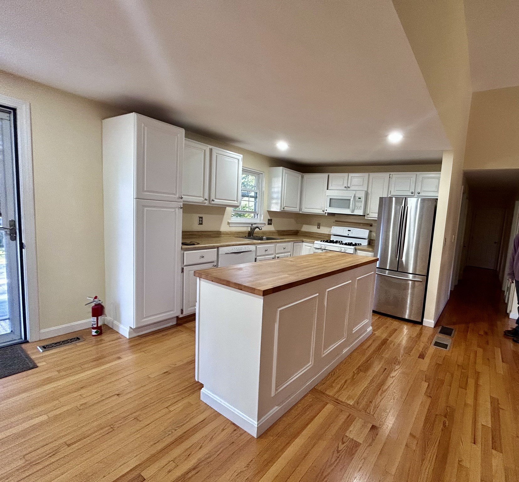 17 Worcester Lane Property Photo 2