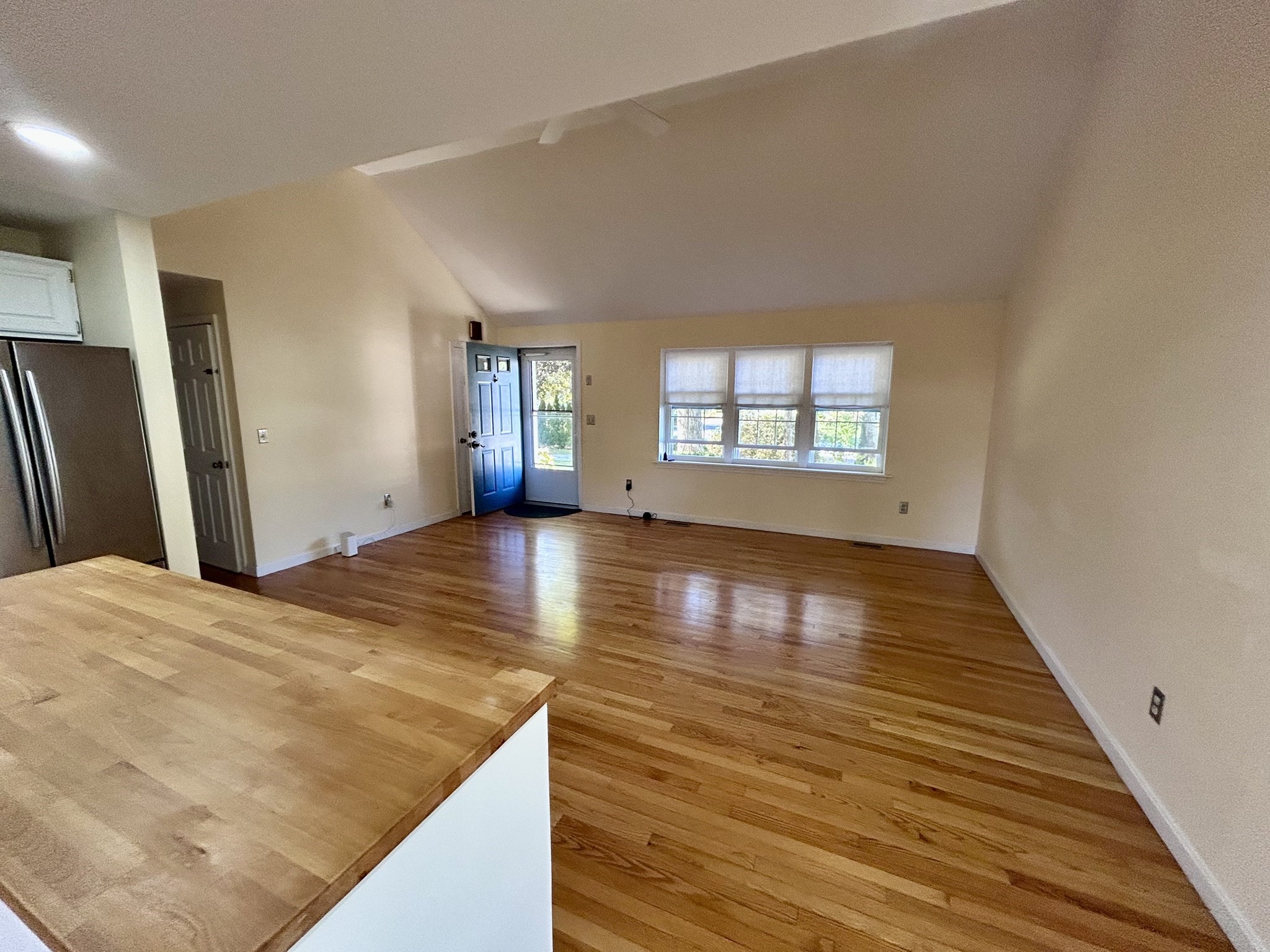 17 Worcester Lane Property Photo 4