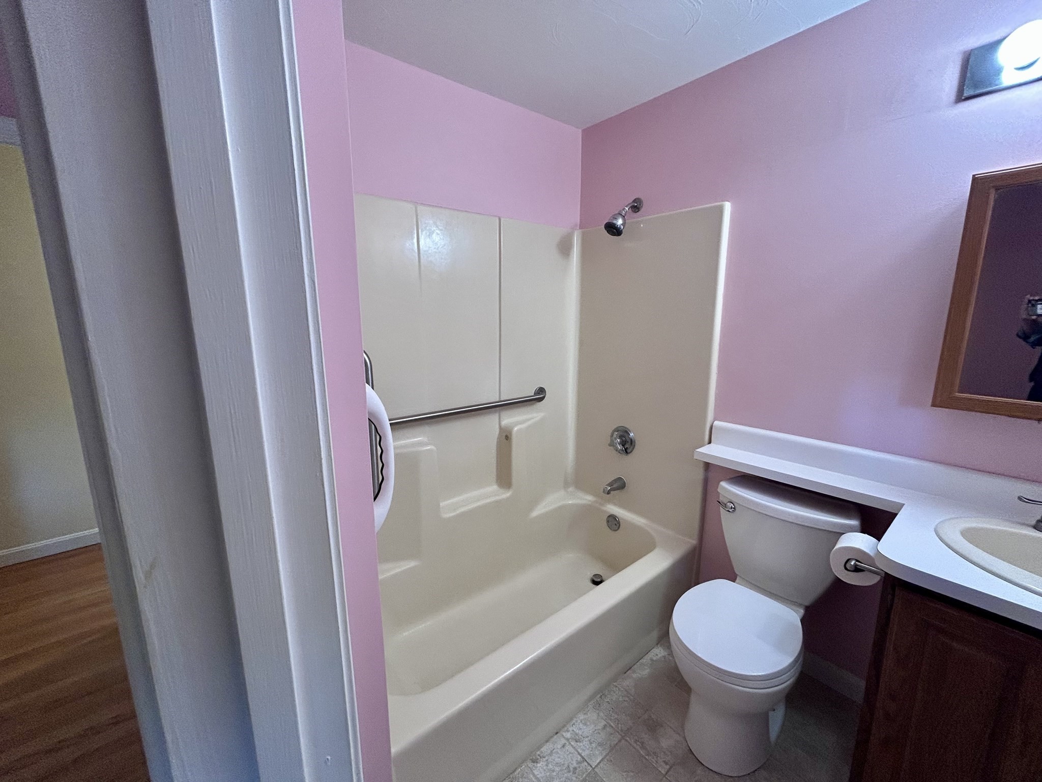 17 Worcester Lane Property Photo 15