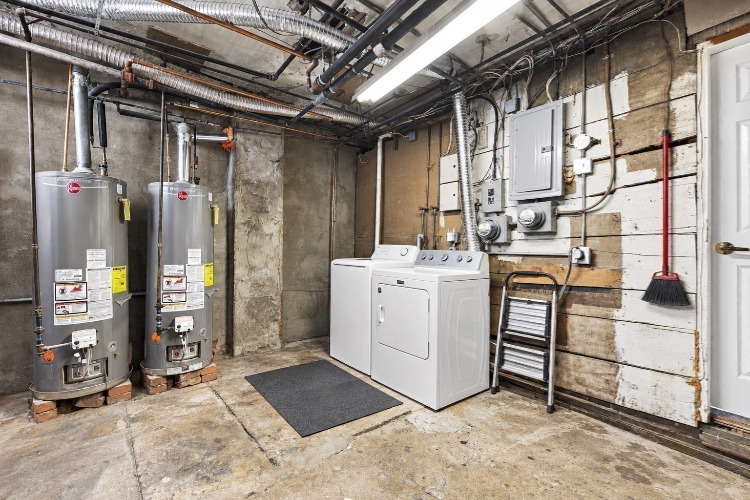 128 Washington Avenue Property Photo 18