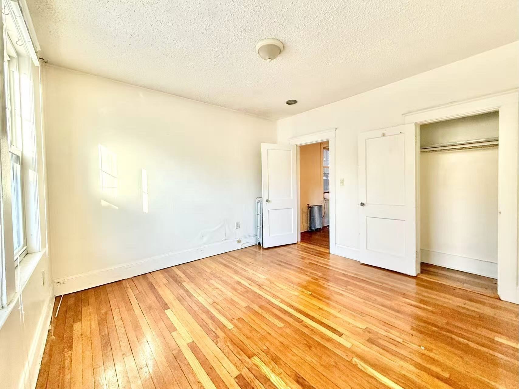 26 Chiswick Rd # 6 Property Photo 11