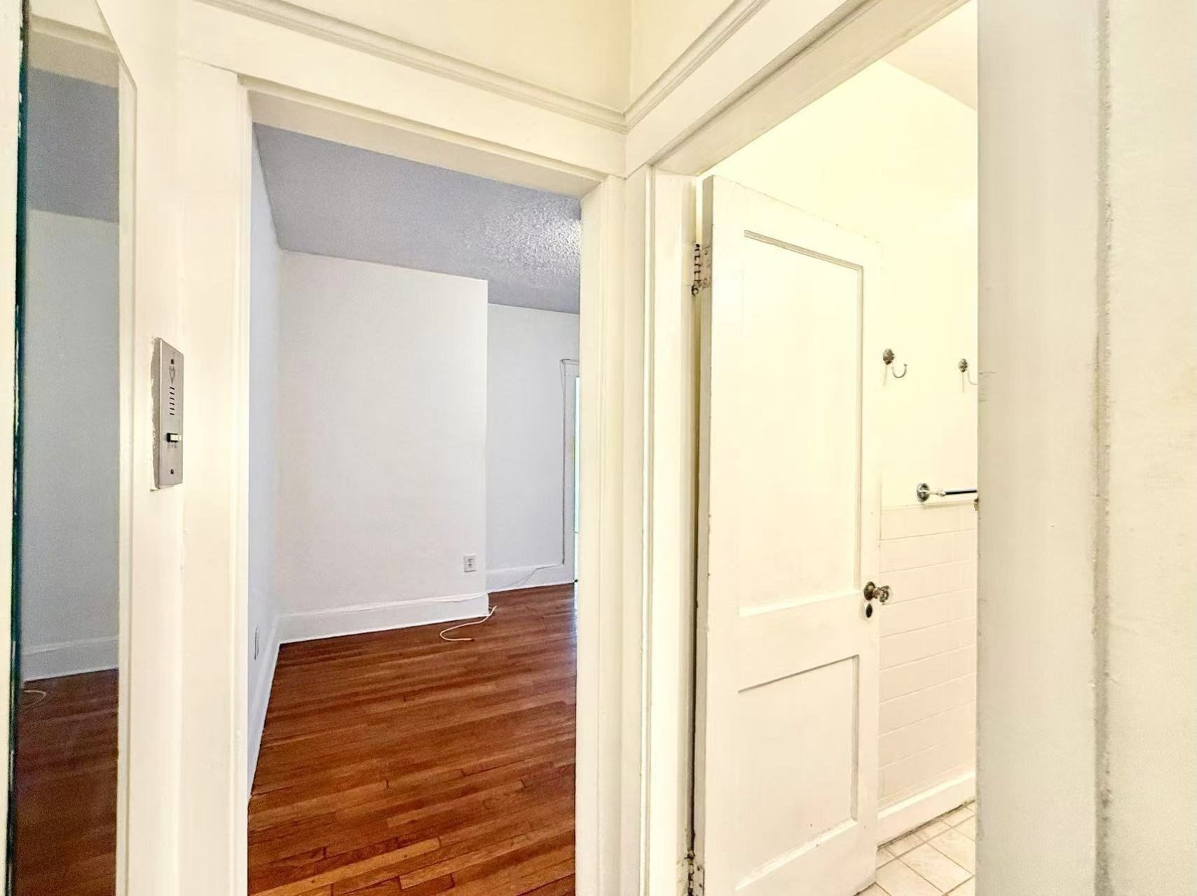 26 Chiswick Rd # 6 Property Photo 12
