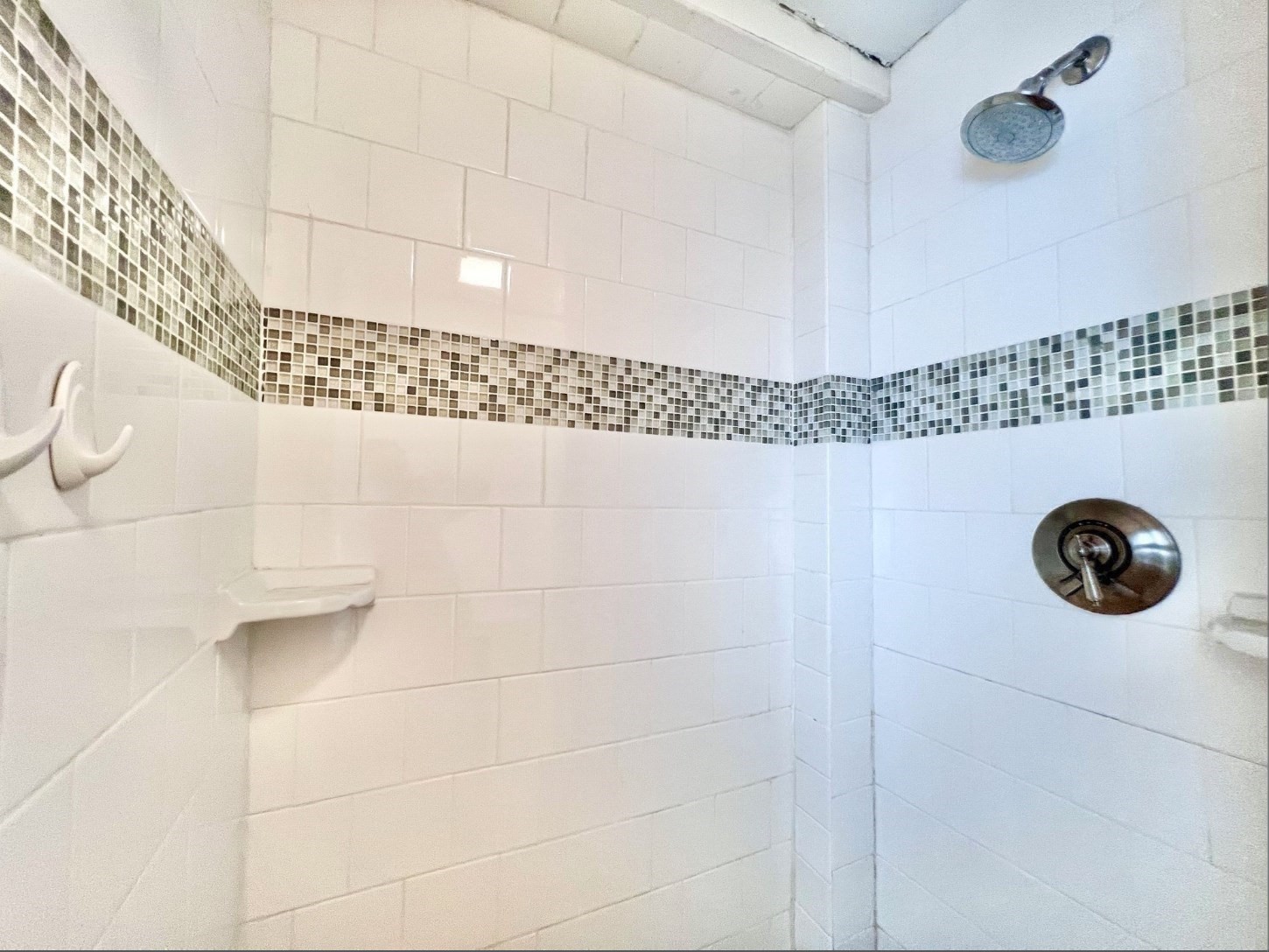 26 Chiswick Rd # 6 Property Photo 14
