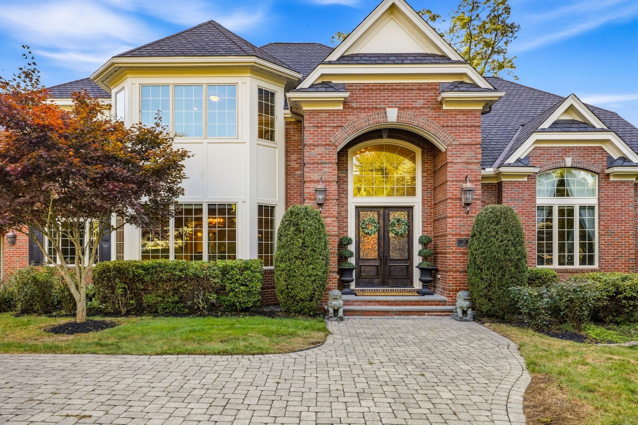 12 Prides Circle Property Photo 1