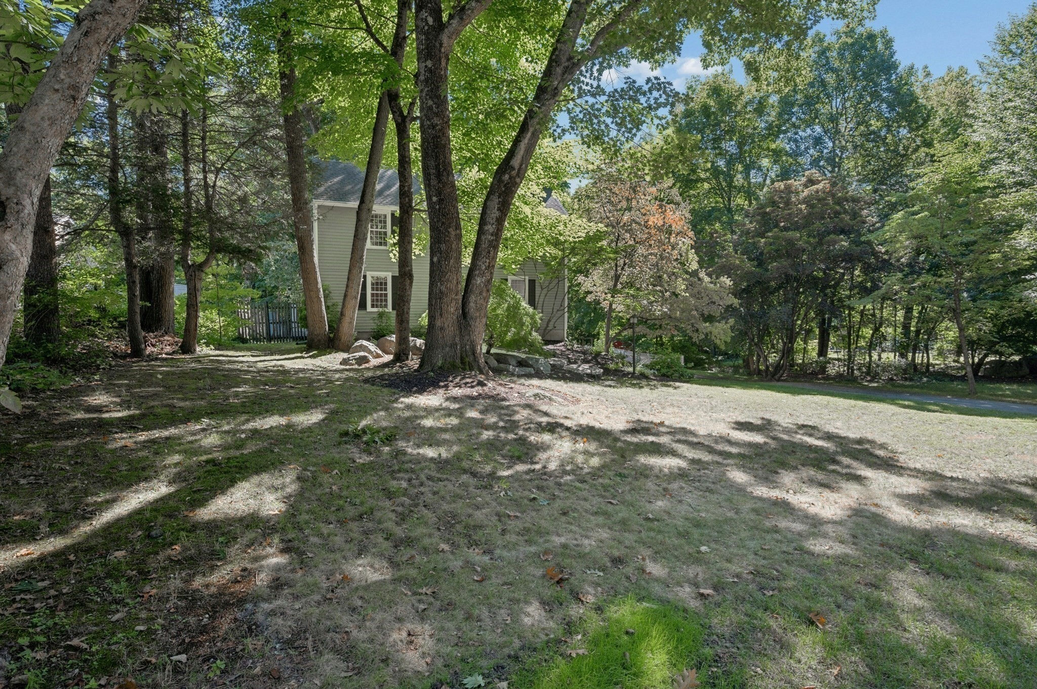33 Bay Colony Drive Property Photo 28