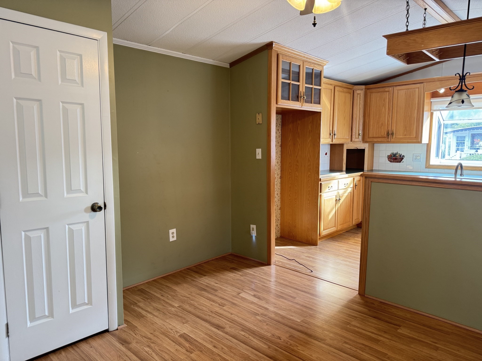 9 Shortway Property Photo 7