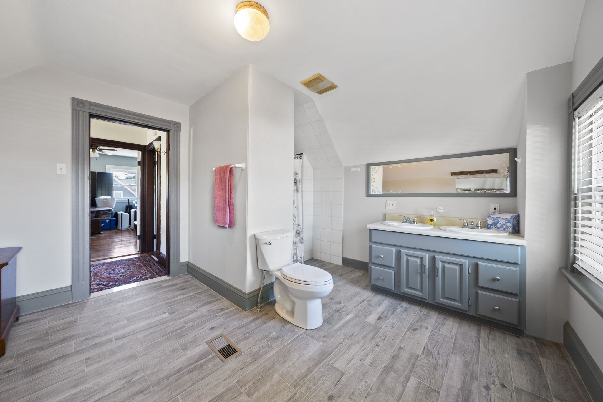 118 Merrymount Rd Property Photo 34