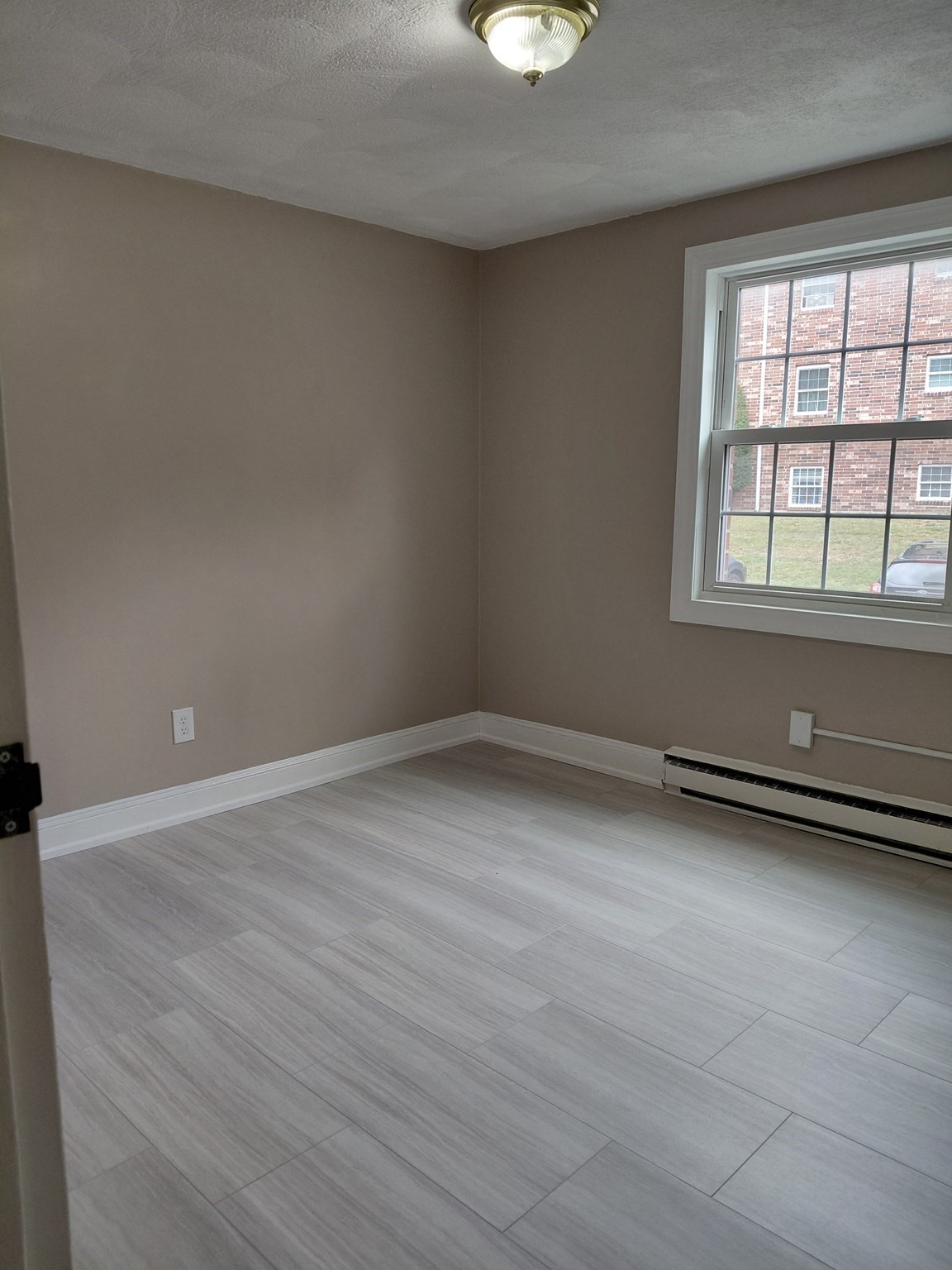 8 Walker Rd # 6 Property Photo 2