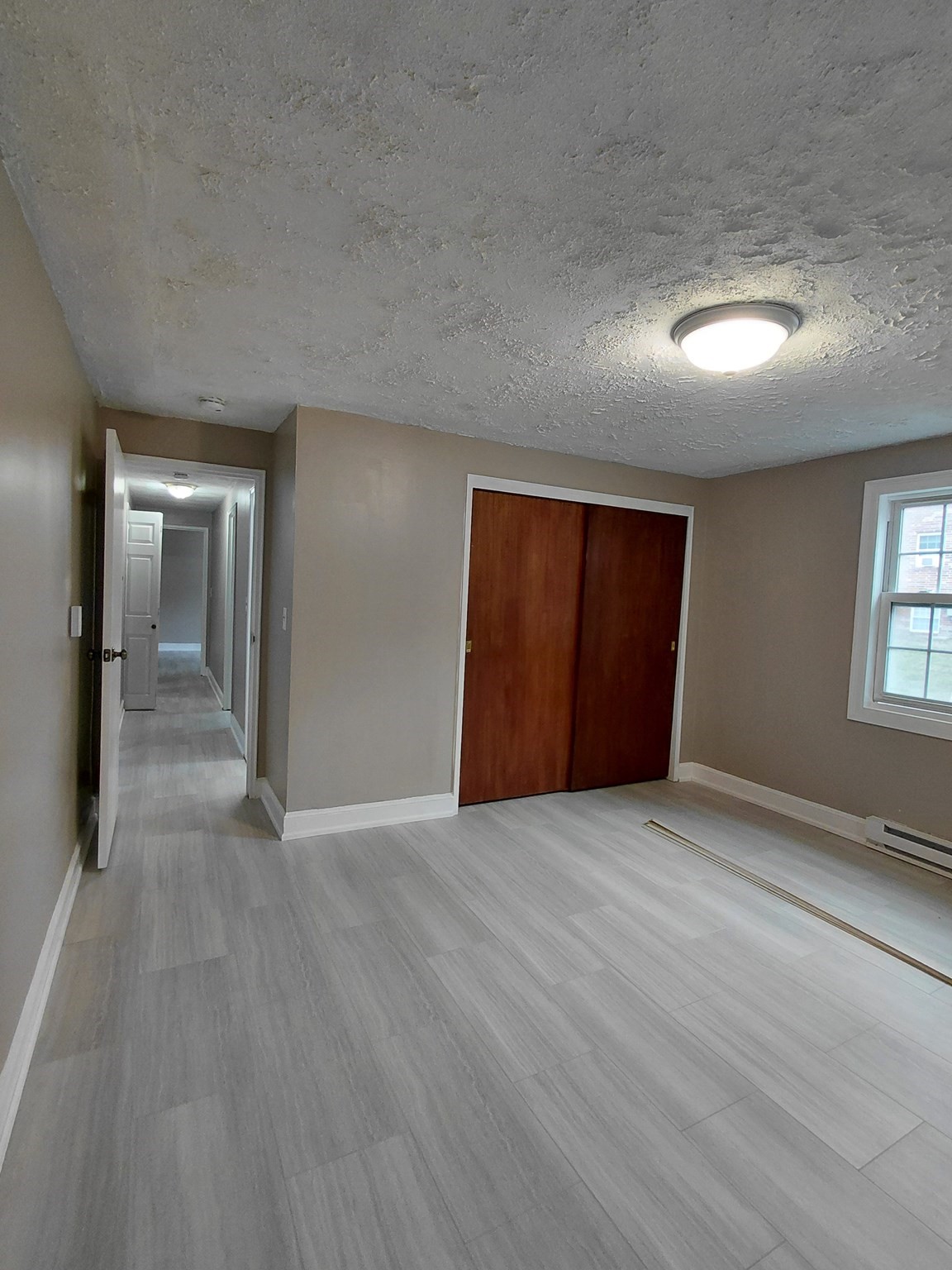 8 Walker Rd # 6 Property Photo 4