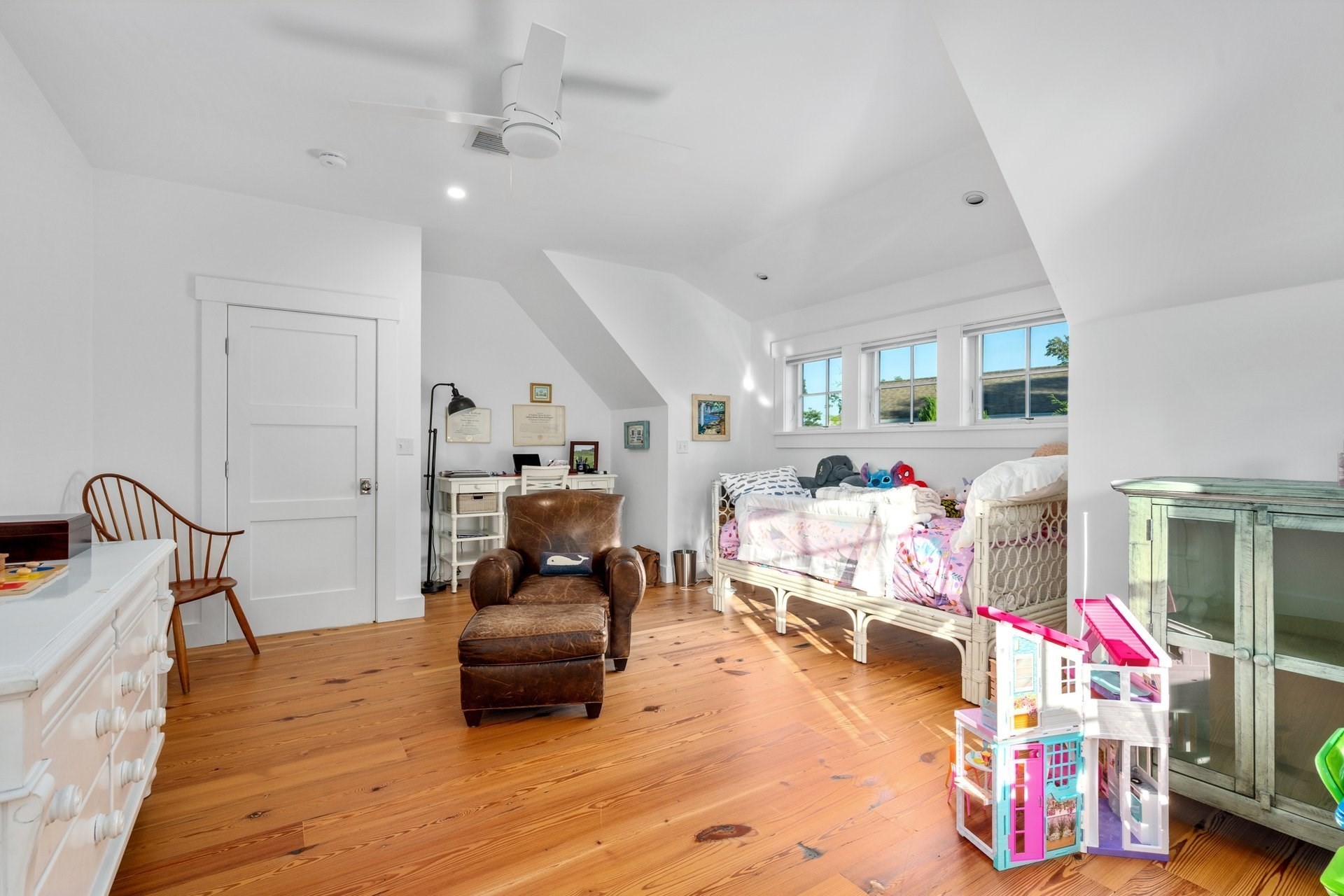 133 Associates Road Property Photo 34