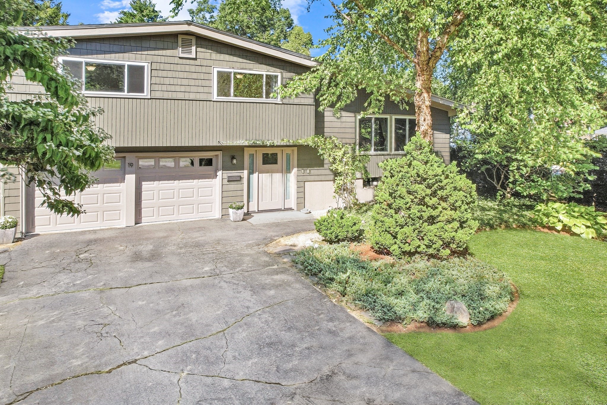 19 Berkeley Road Property Photo 1