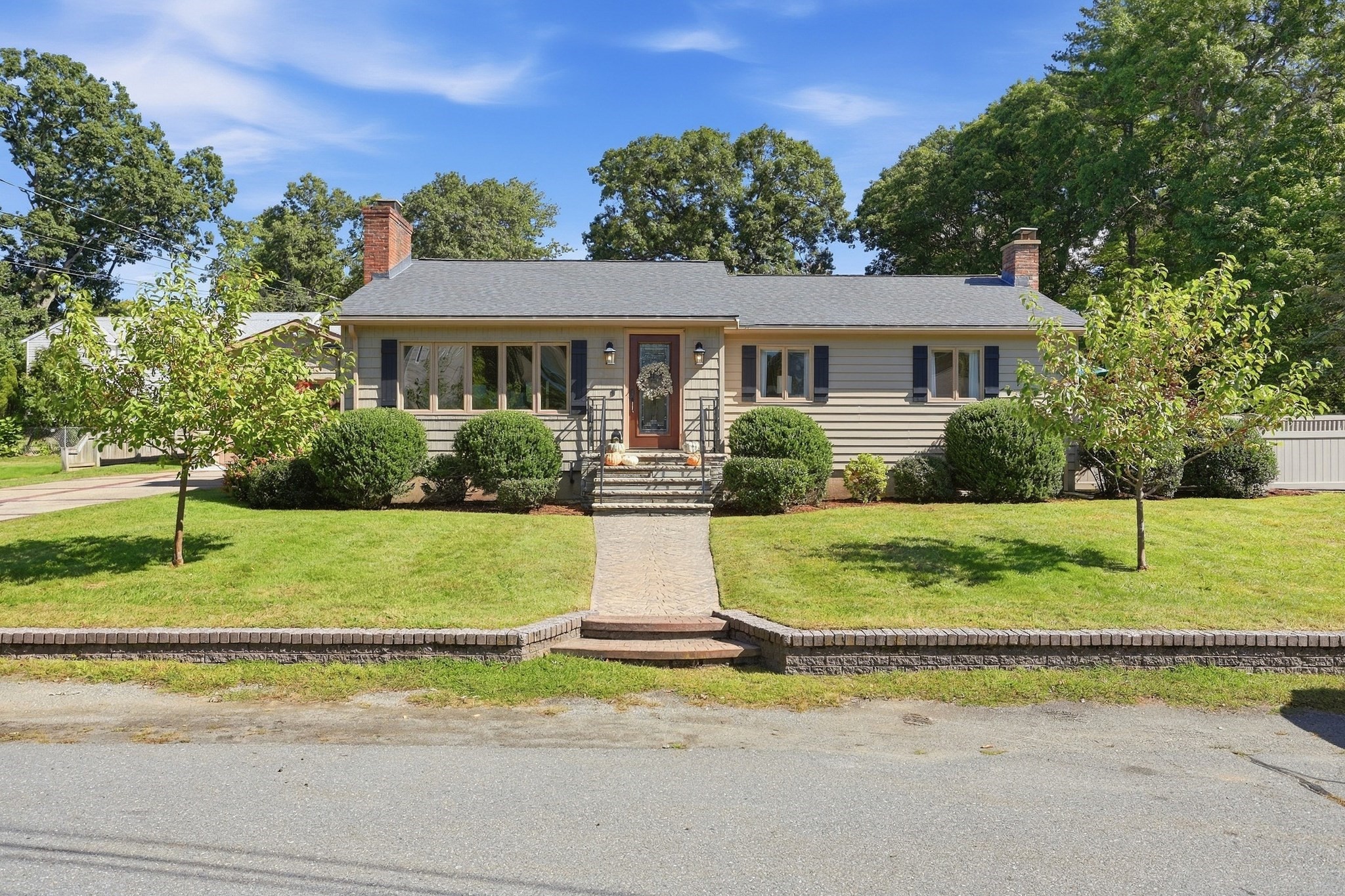 4 Nevada Road Property Photo 1