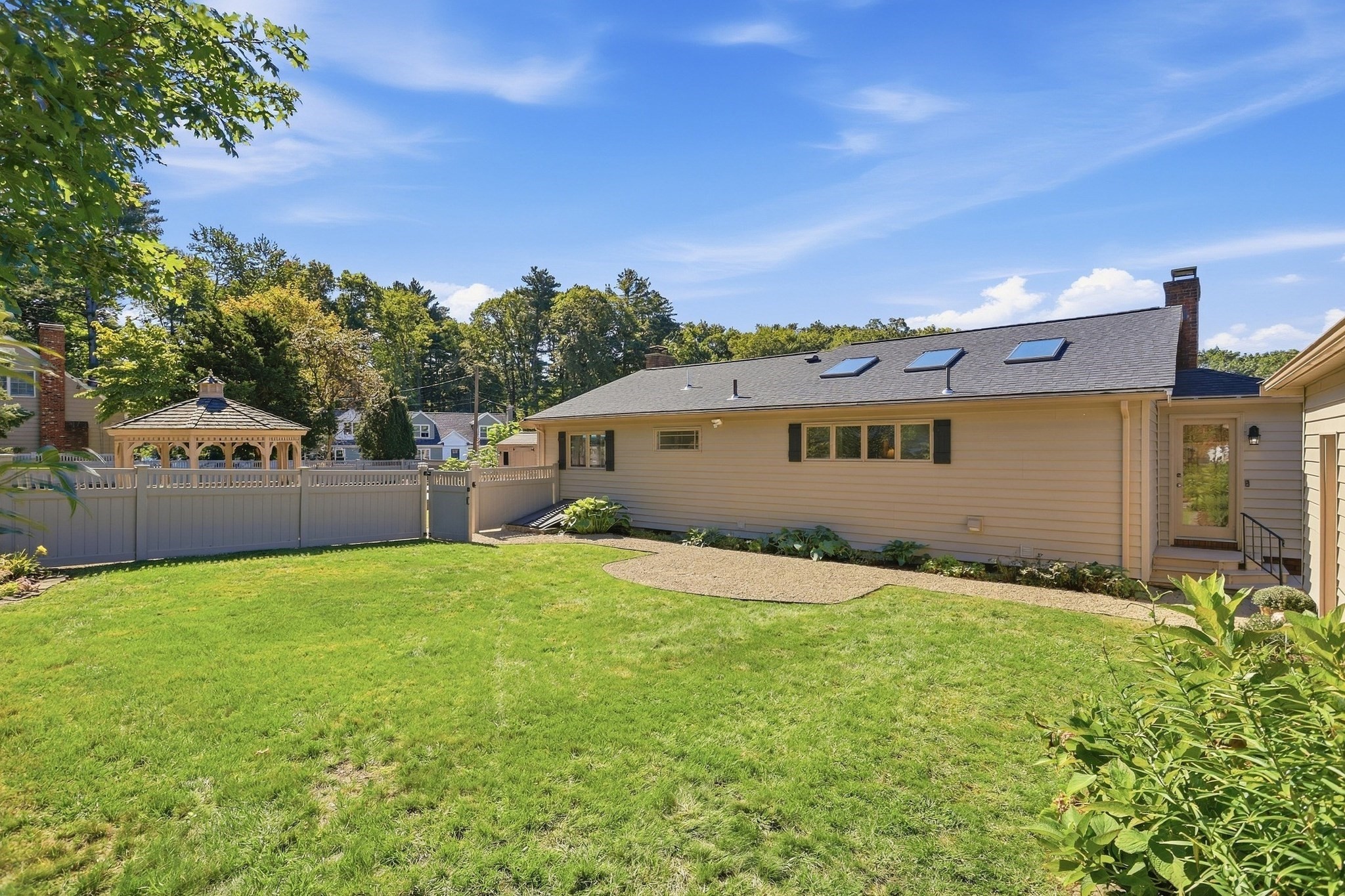 4 Nevada Road Property Photo 17