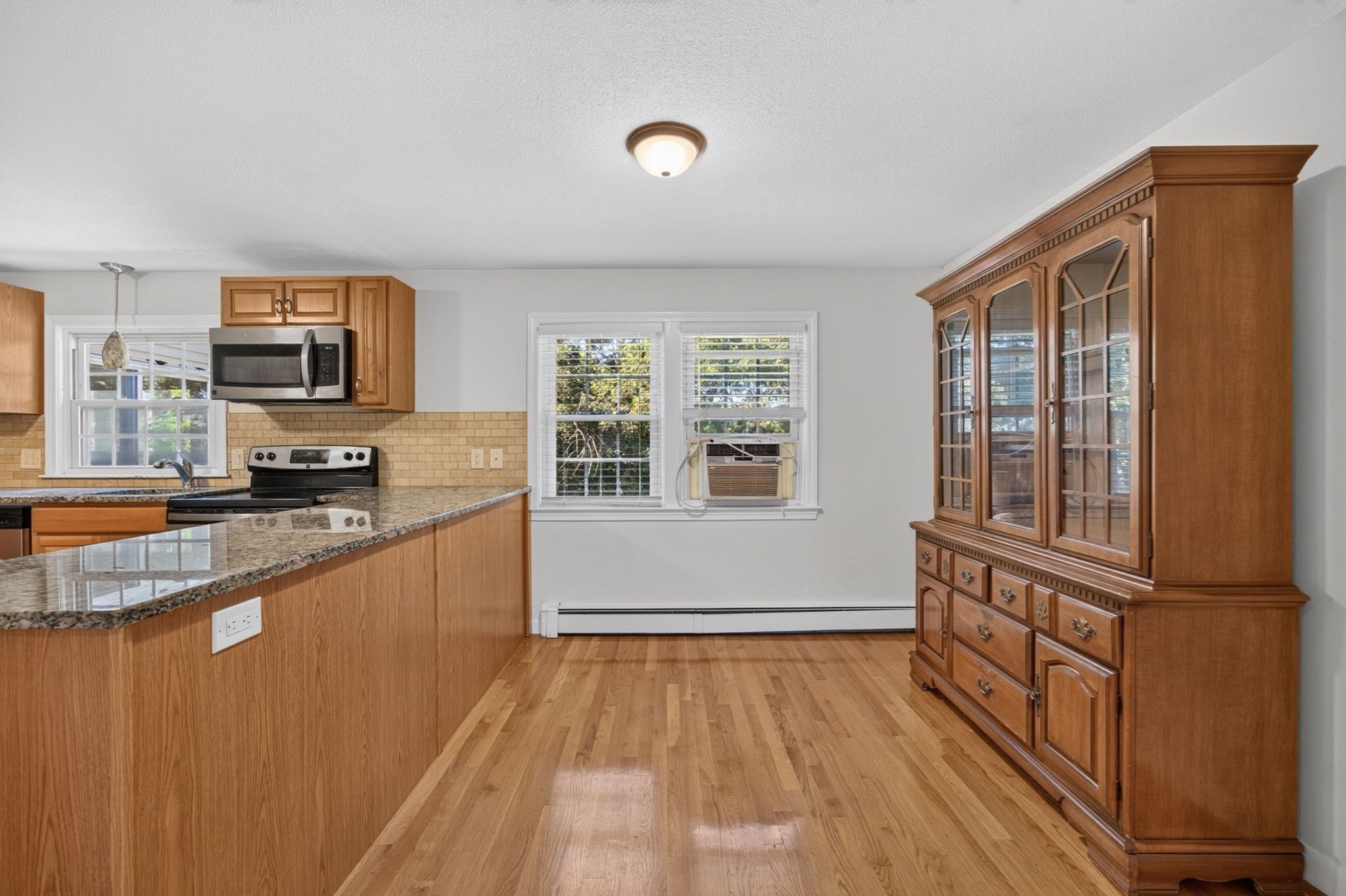 7 Madeline Rd Property Photo 8