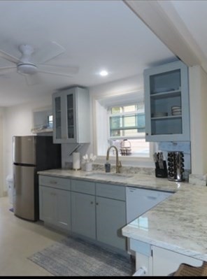 876 Ocean St Property Photo 2