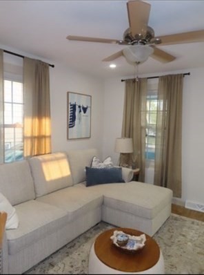 876 Ocean St Property Photo 3