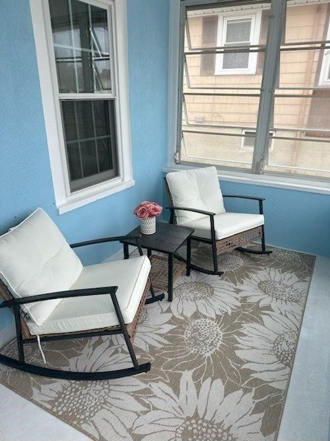 876 Ocean St Property Photo 8