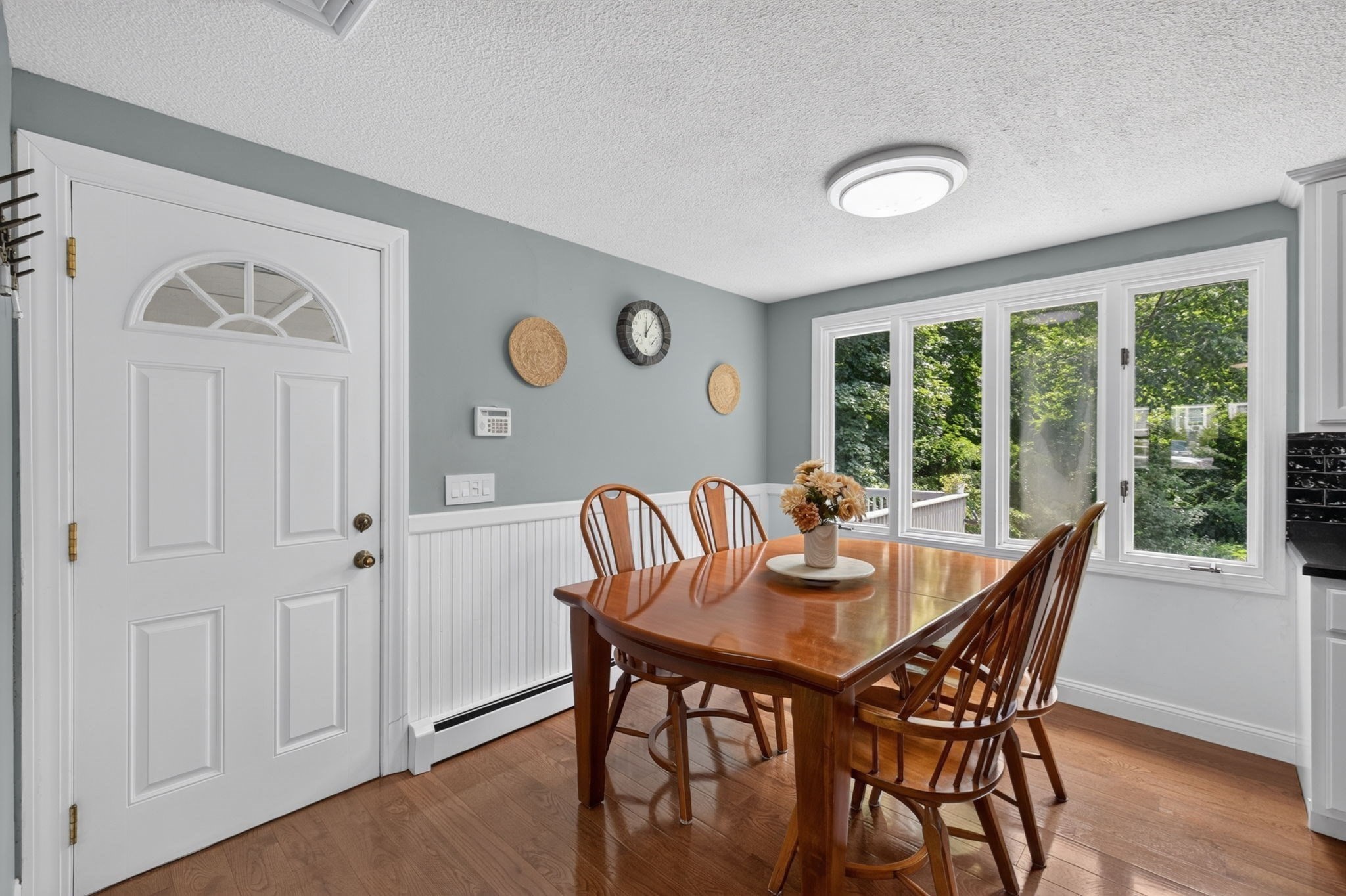 315 Broadway Property Photo 6