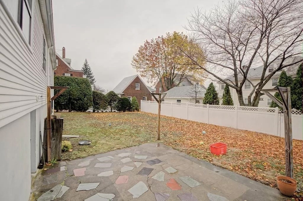 282 Common Street # 0 Property Photo 14