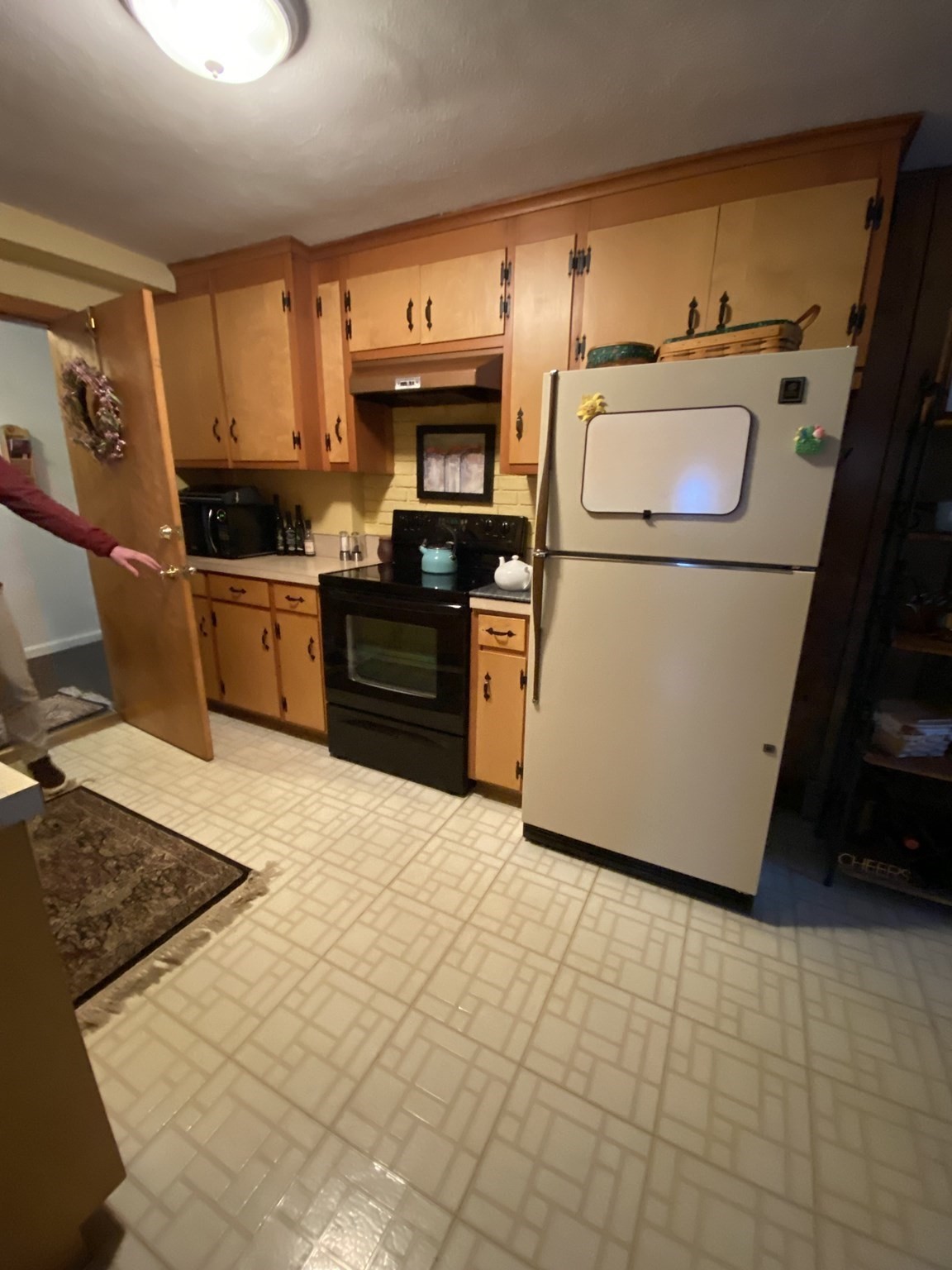 49 Dennis Street # D Property Photo 3