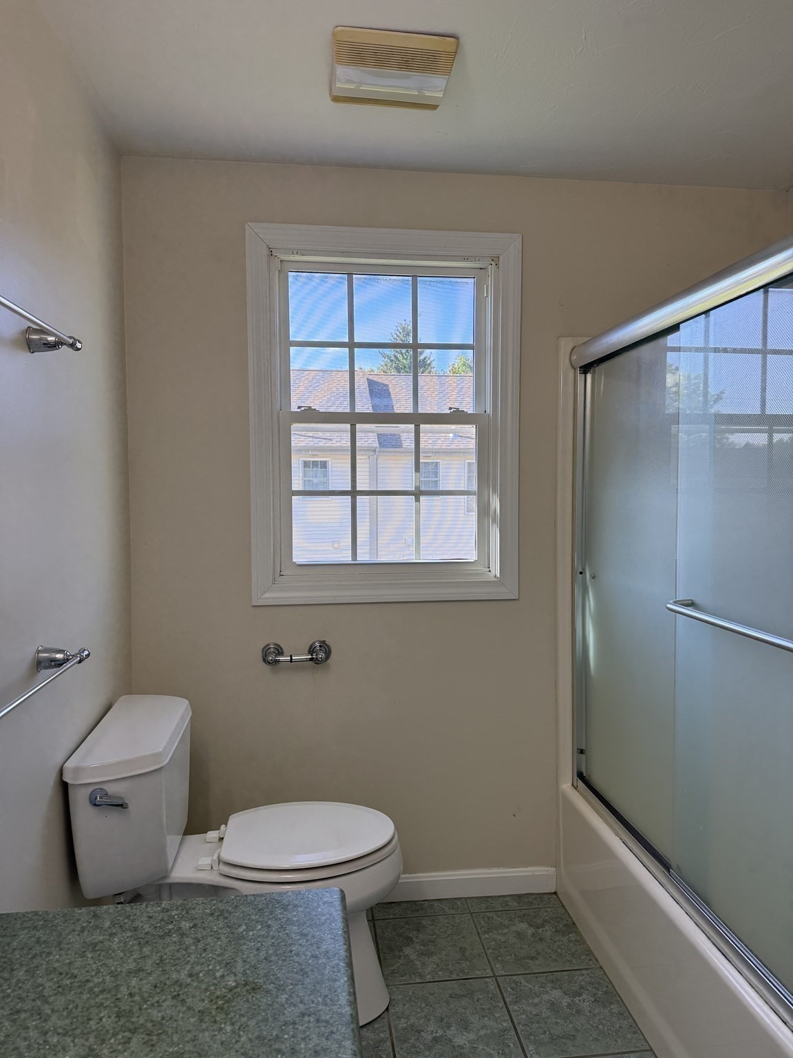 10 Fuller Ave # 24 Property Photo 15