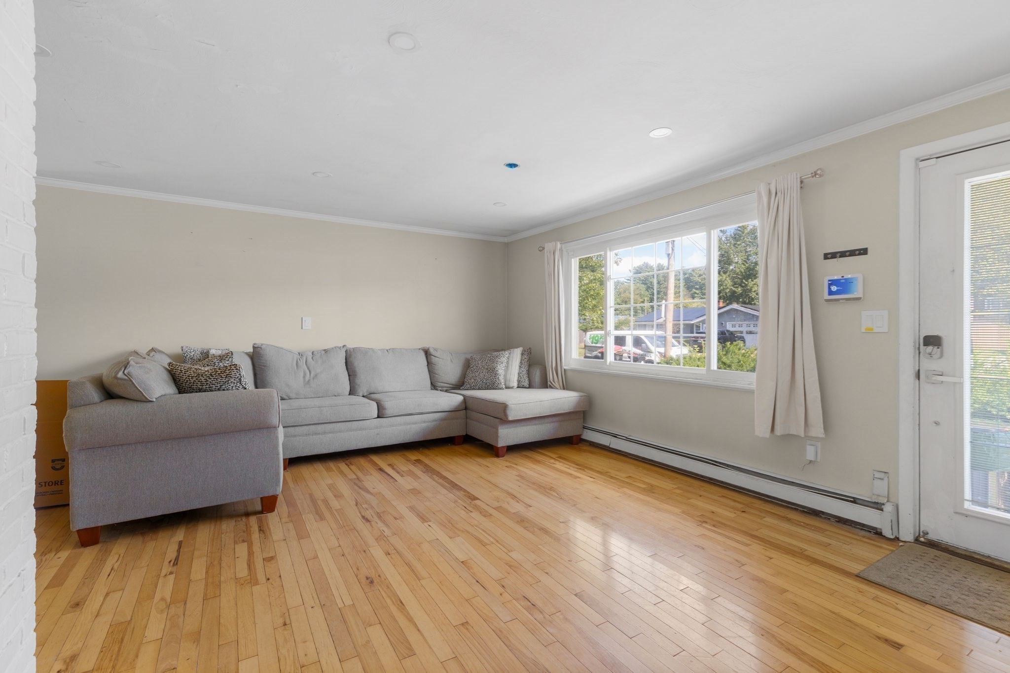 156 Boundary St Property Photo 5