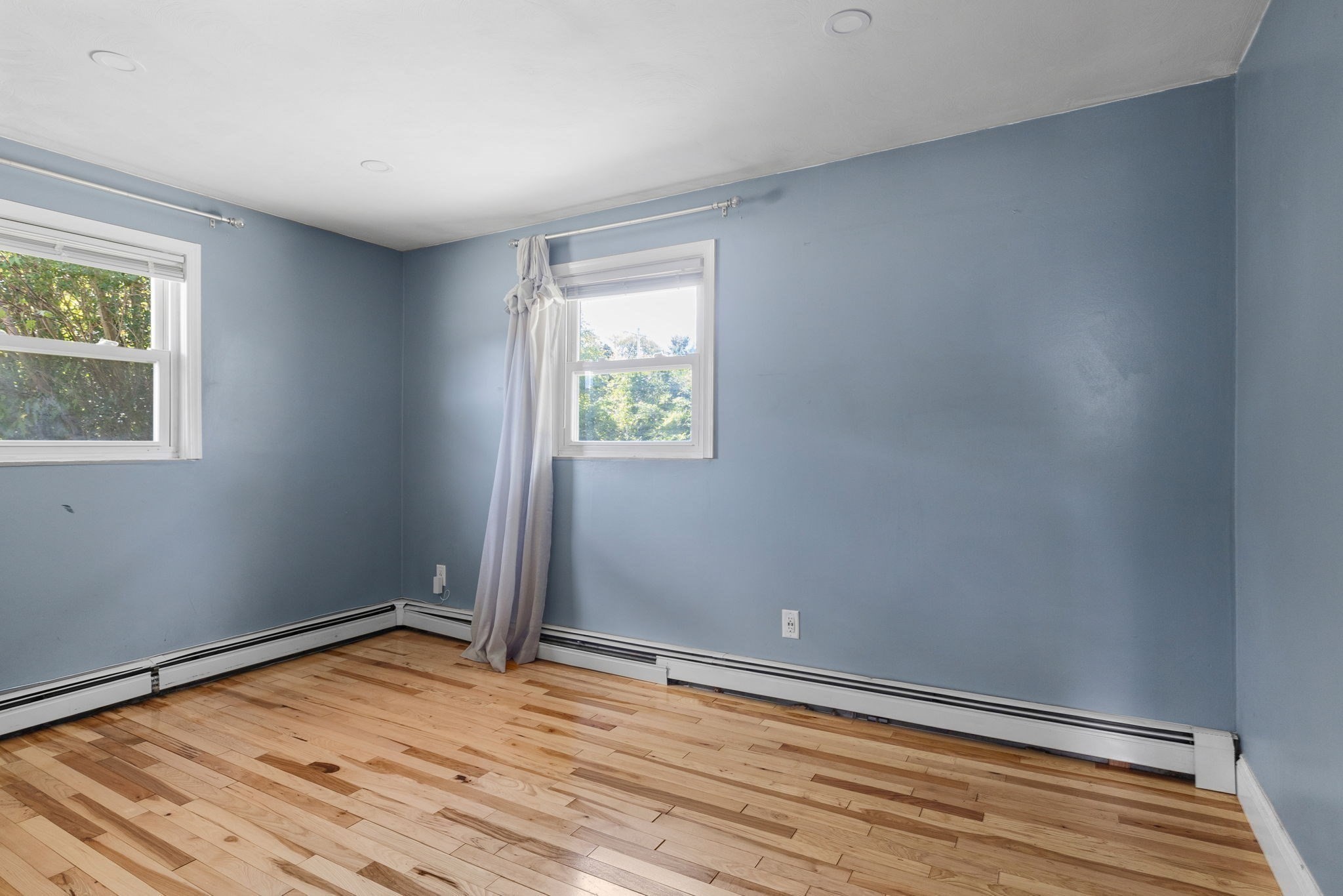 156 Boundary St Property Photo 15
