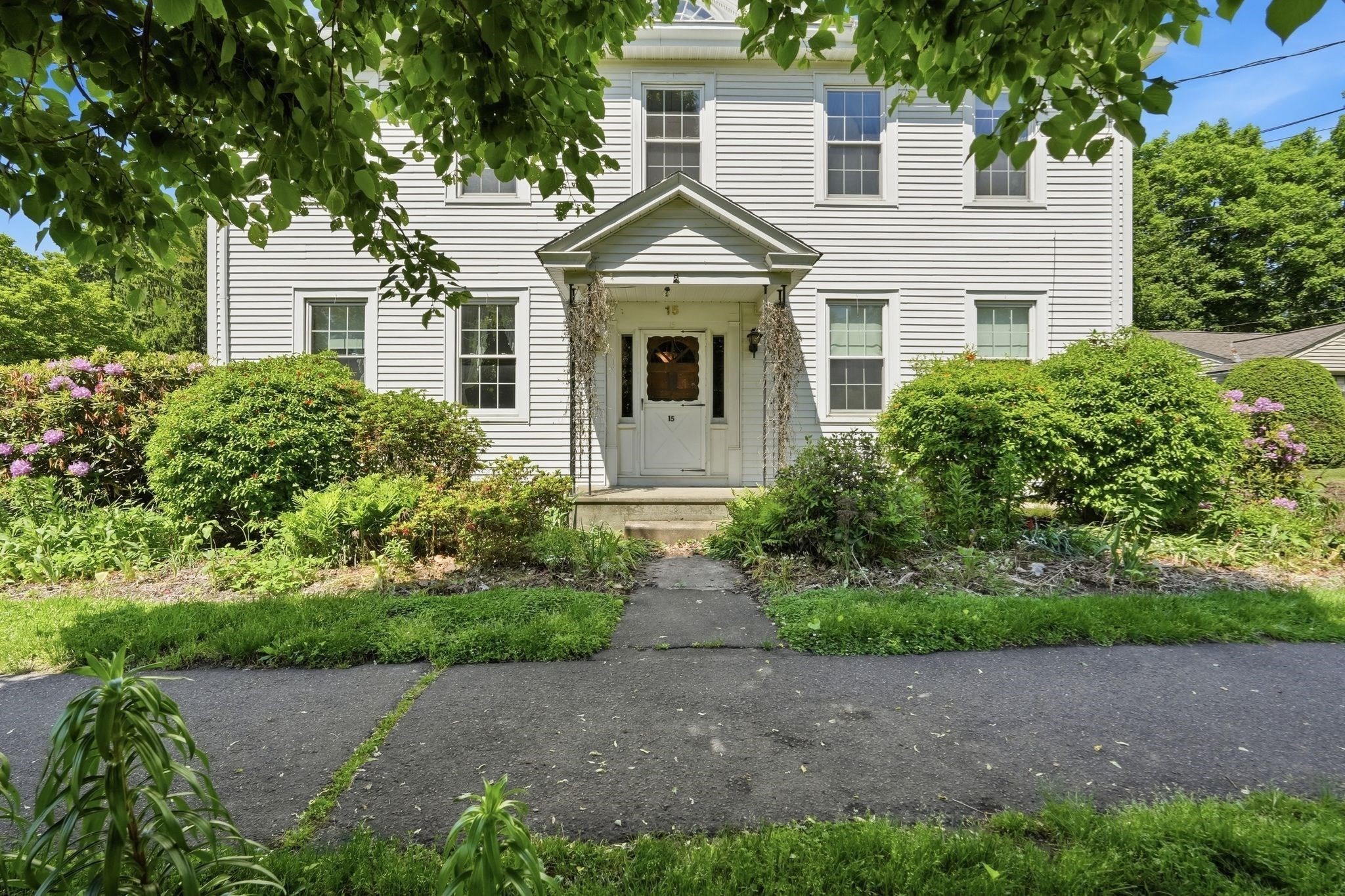 15 Main St Property Photo 3