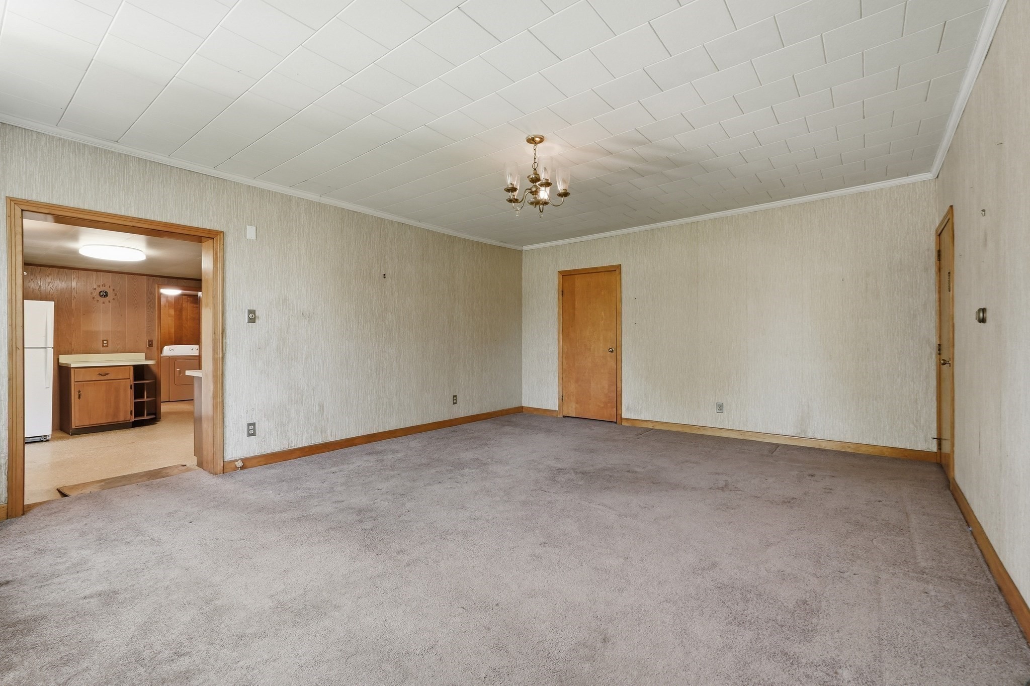 15 Main St Property Photo 28