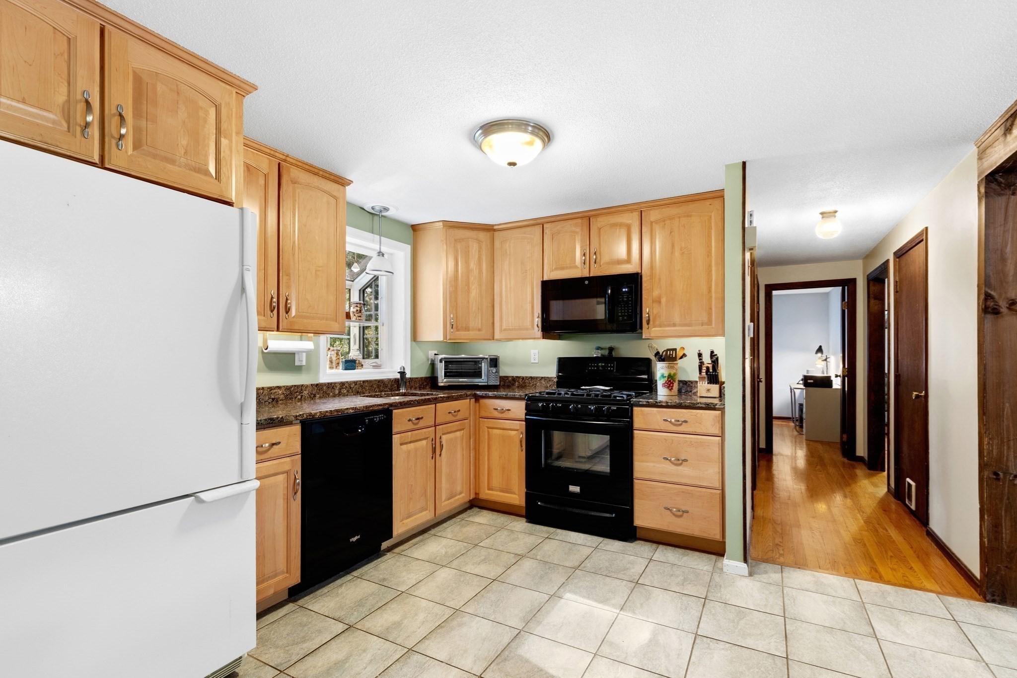3 Cornish St. Property Photo 9