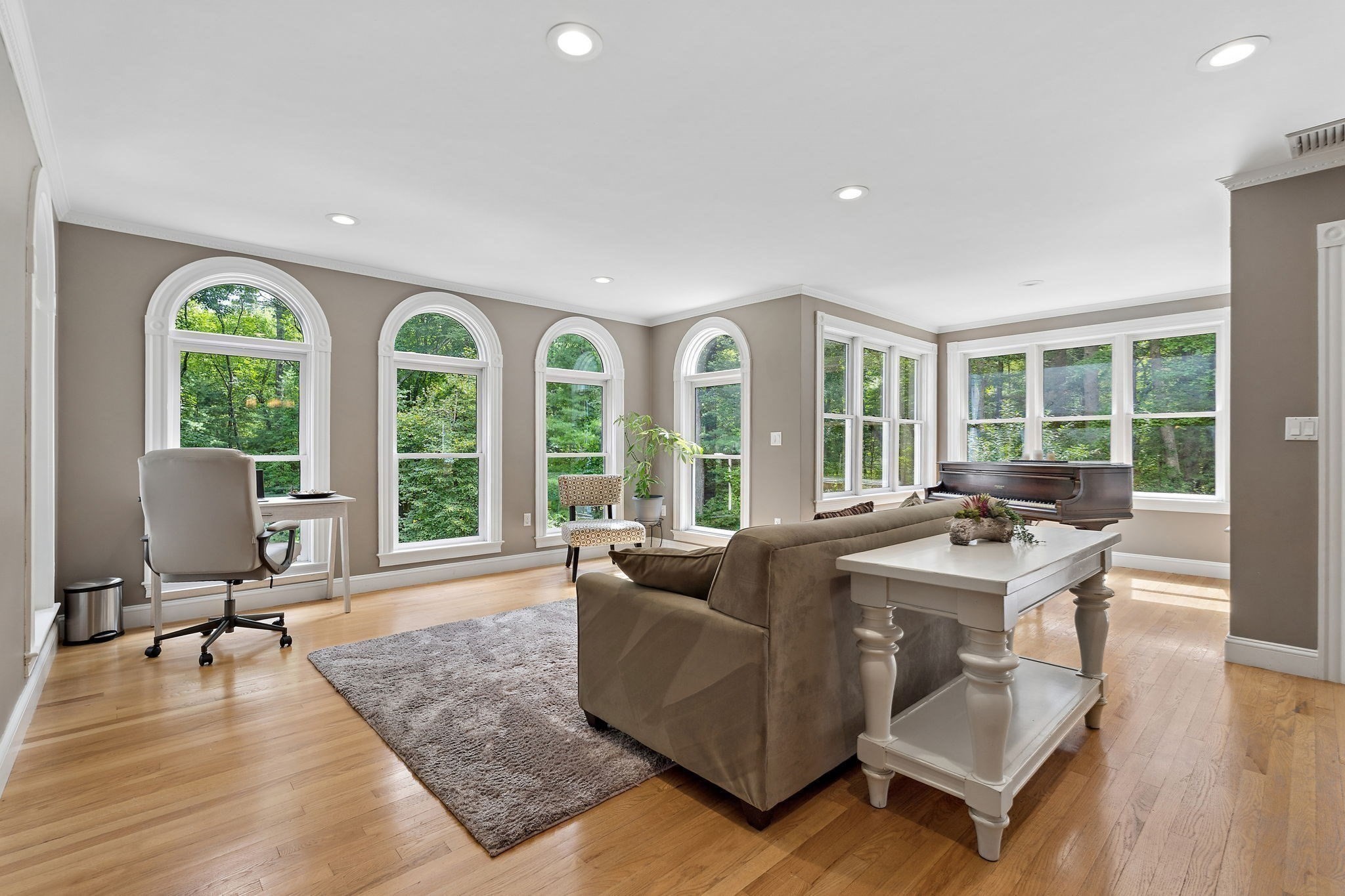 160 Range Road Property Photo 2