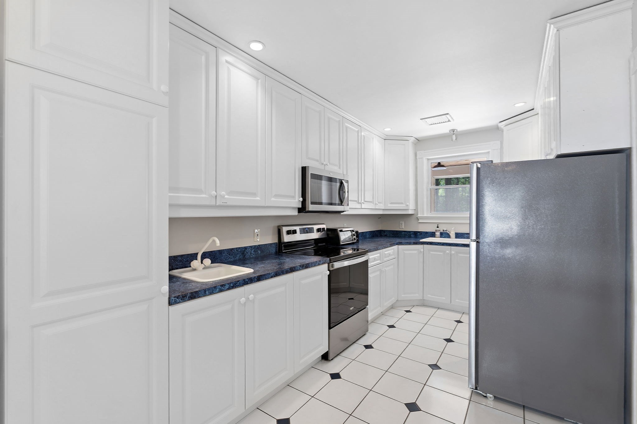 160 Range Road Property Photo 28