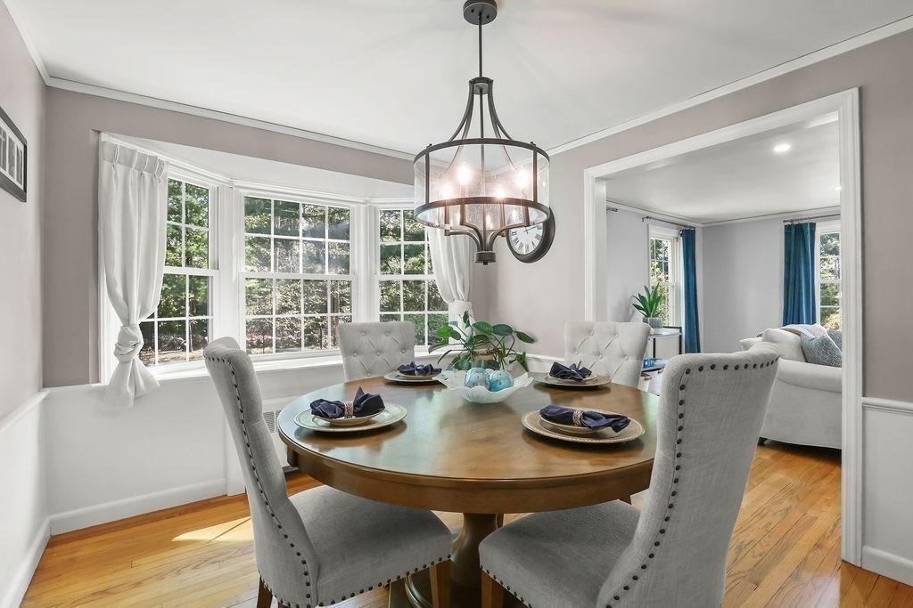 159 S Broadway Property Photo 8