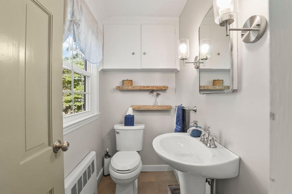 159 S Broadway Property Photo 14