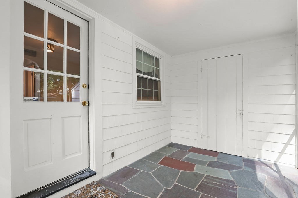 159 S Broadway Property Photo 22