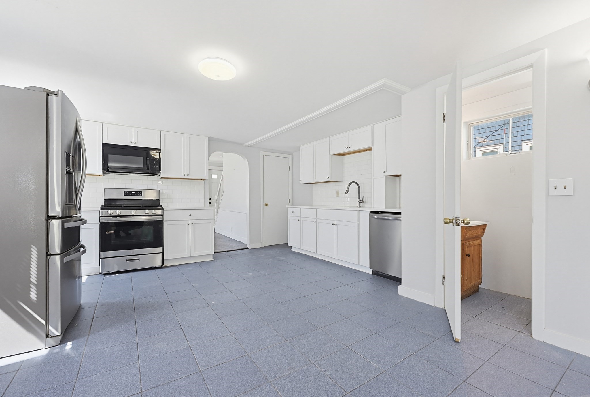 16 Patterson St Property Photo 8