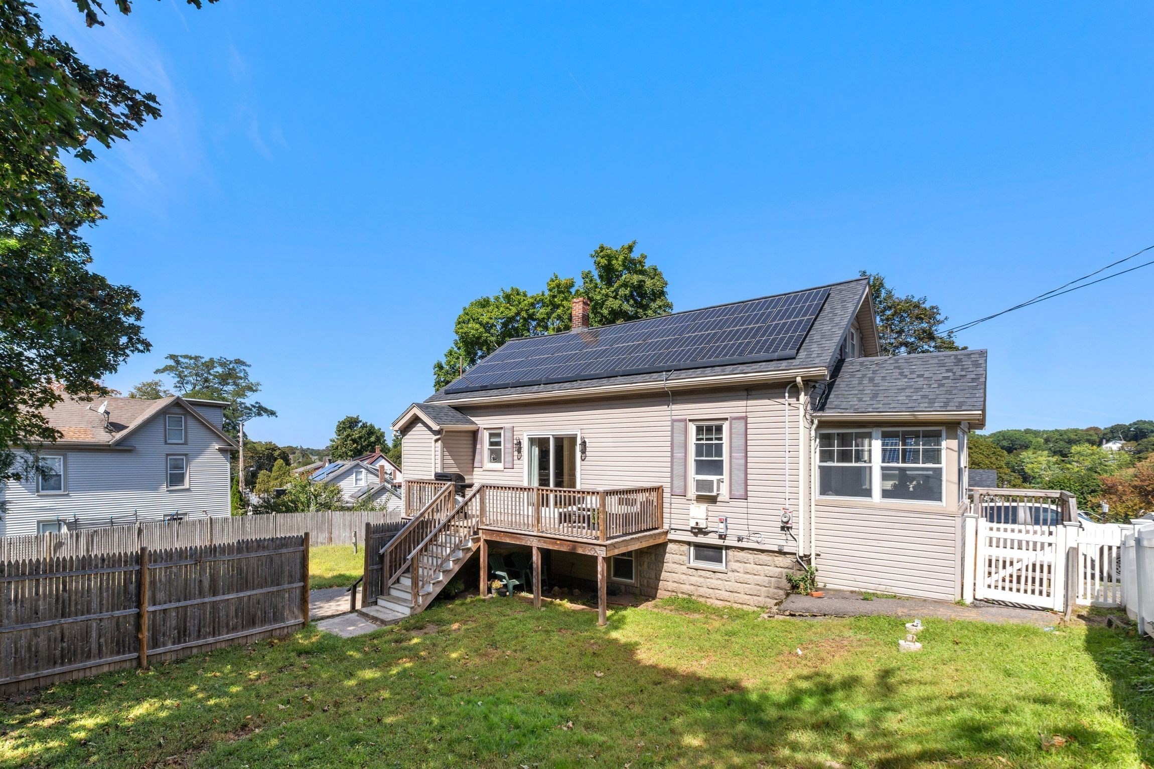 11 Clifton Ave Property Photo 16