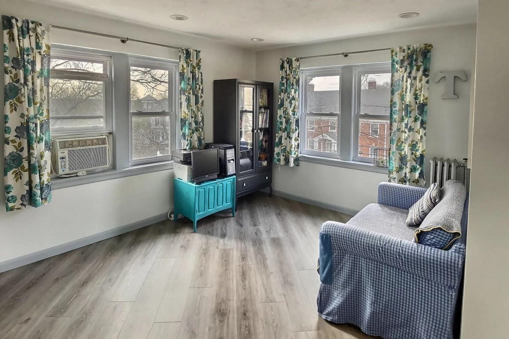 195 Thomas Burgin Parkway # 510 Property Photo 2