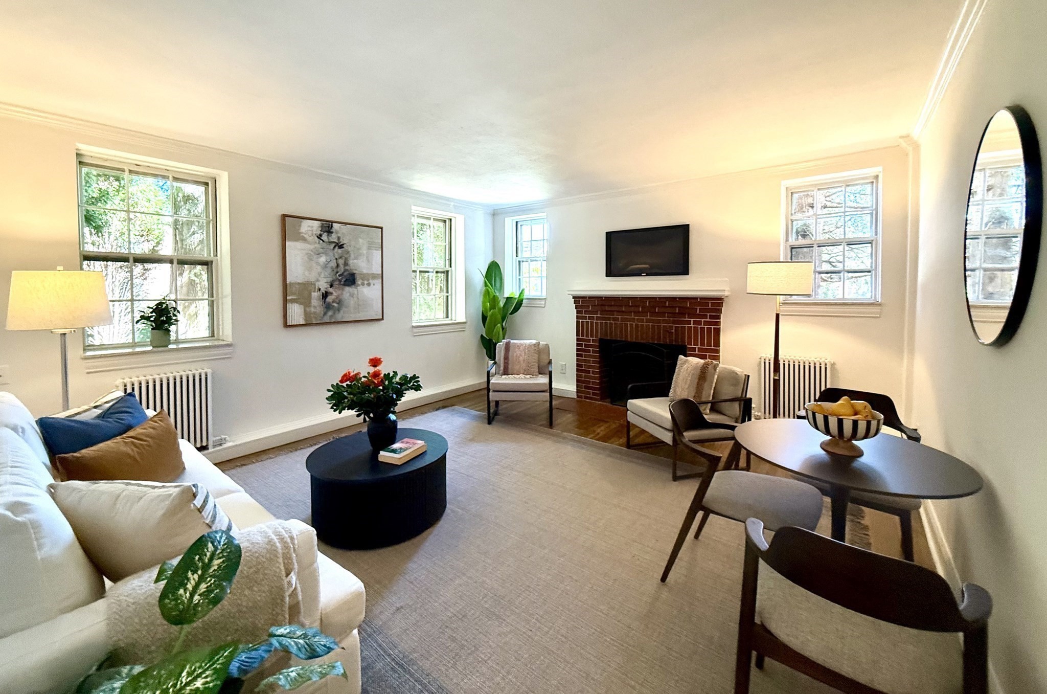 37 Commonwealth Ave # 12 Property Photo 1