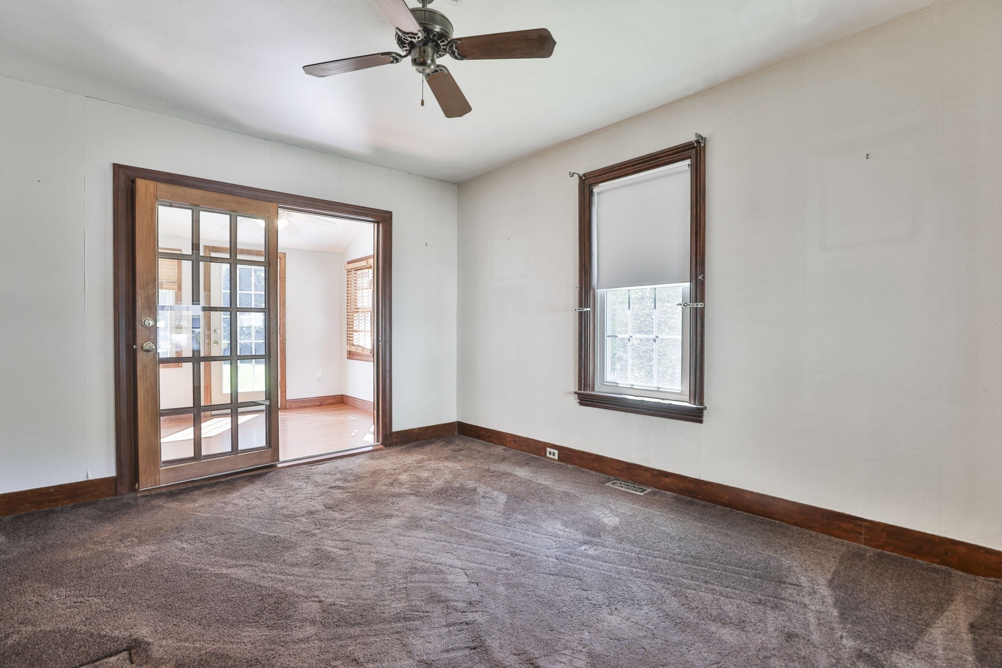 13 Collins St Property Photo 12